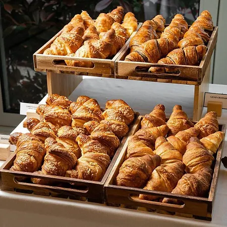 Hotiday Pineta فندق ميلانو ماريتيما