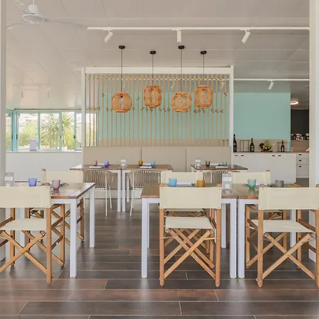 Hotel Hotiday Pineta 4*