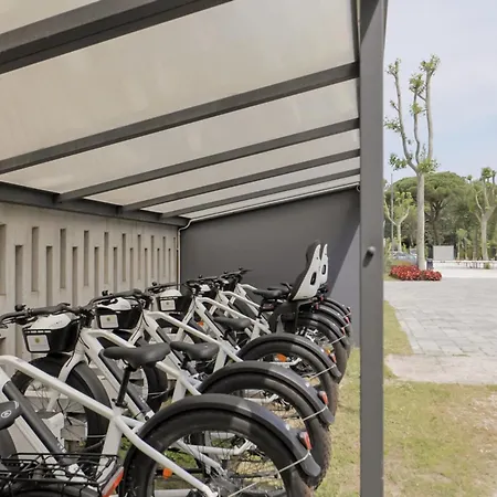 Hotiday Pineta 4* Milano Marittima